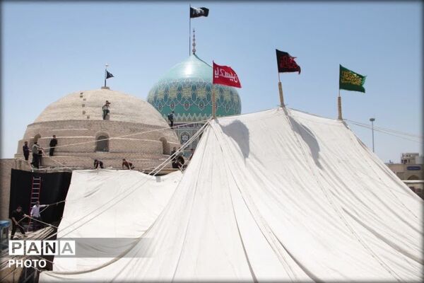 برپایی خیمه عزای سیدالشهدا(ع) در تکیه سنتی چهل اختران قم