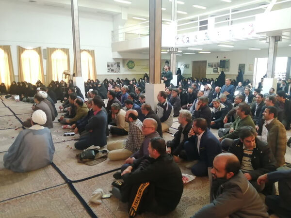 دورهمی مربیان تربیتی مدارس قم در اردوگاه دانش آموزی ملاصدرا