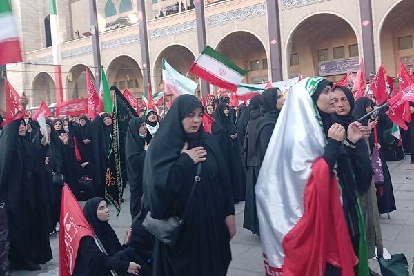ثبت آخرین نگاه‌ها در میان هیاهوی اشک و دعا 