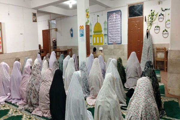 جلسه بصیرتی  در آموزشگاه شهید مجید دهنوی