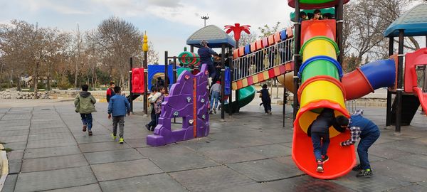 برگزاری اردوی یک‌روزه دانش‌آموزان دبستان مبین