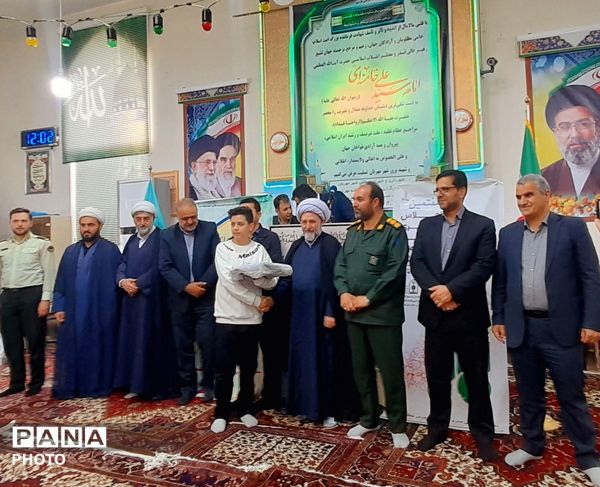هفتمین اجلاس سراسری نماز دانش‌آموزی در شهر مهربان 