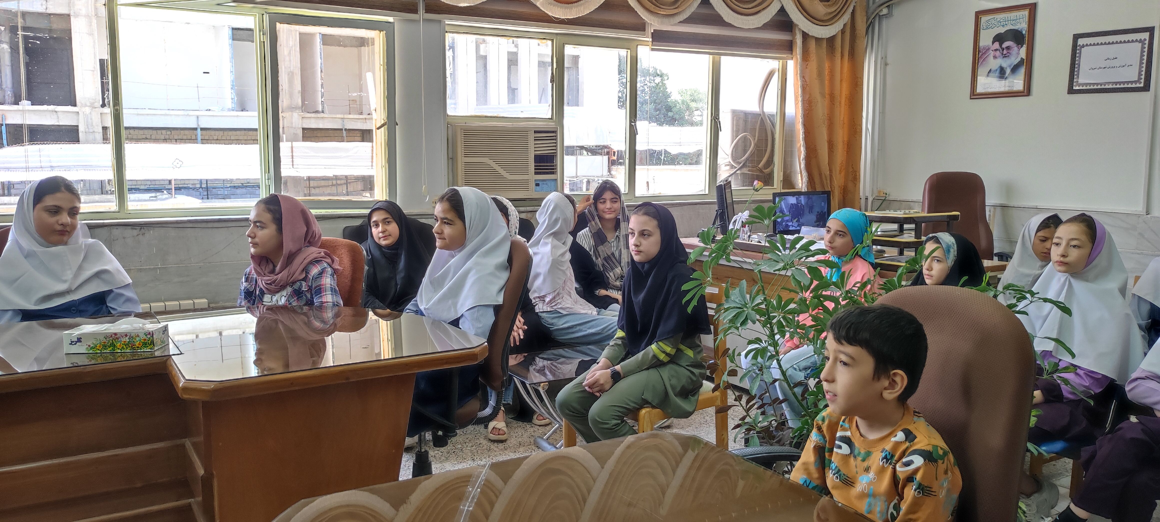 تجلیل از برگزیدگان رشته‌های قصه‌گویی قرآنی و سرودهای دهه شصت در شیروان