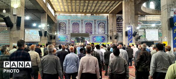 نماز جمعه با حضور مردم در مسجد جامع شهرستان نیشابور 