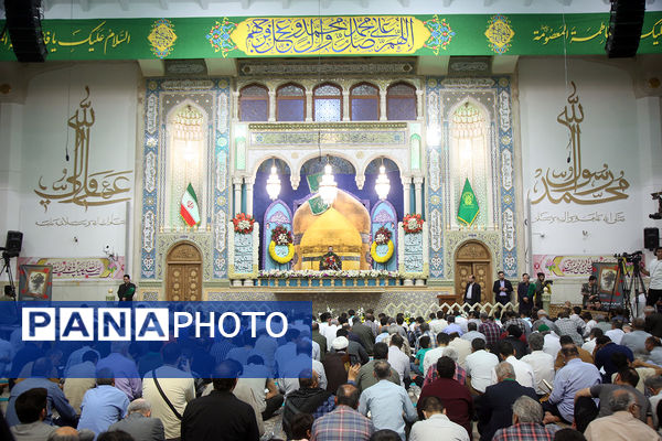 محفل کرسی ملی تلاوت نوجوانان فاطمی در حرم حضرت معصومه(س)