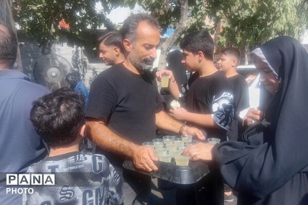 جاماندگان اربعین حسینی در مسیر قبله تهران