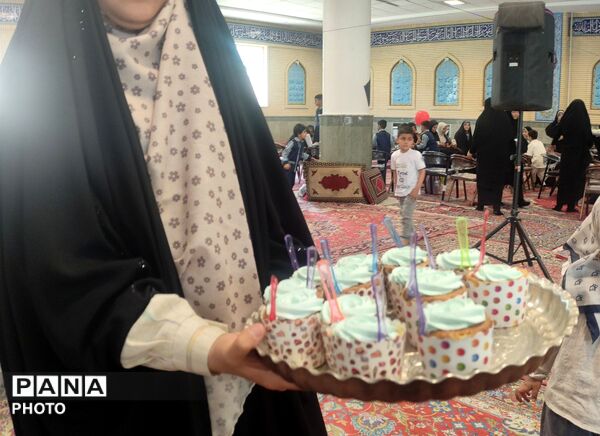  جشن الفبای دانش‌آموزانِ دبستان موعود