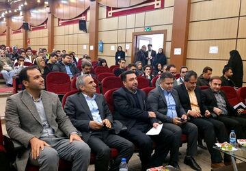 آیین تجلیل از ۷۰ رتبه برتر و ۱۸ مقام برتر یازدهمین جشنواره خوارزمی