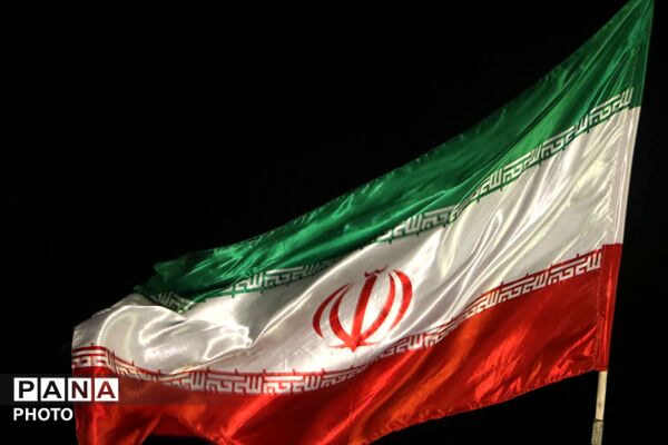 قرار خستگی‌ناپذیر مردم فهرج در میدان دفاع ملی