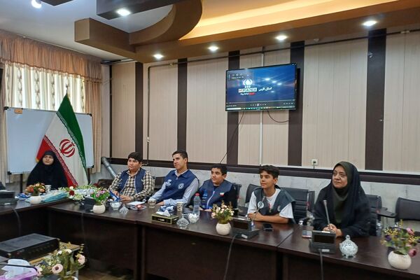 مراسم تجلیل از دانش آموز خبرنگاران پانا ناحیه 3 شیراز