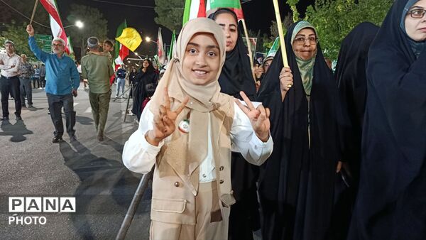 نود و پنج شب حماسه حضور