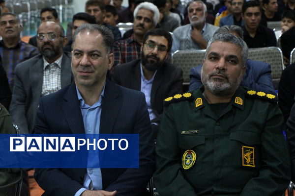 یادواره شهدا هنرستان فنی انقلاب اسامی یزد