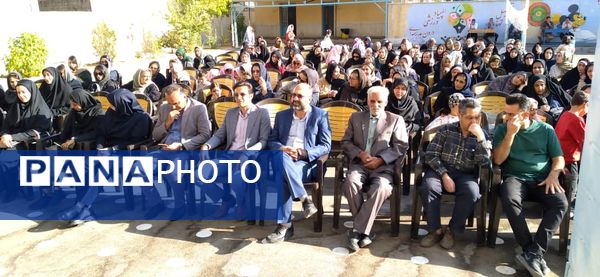 انتخابات انجمن اولیا و مربیان در دبستان دخترانه شهدا سامان 