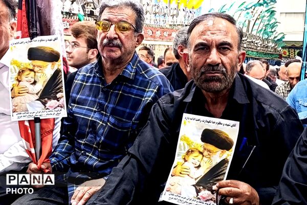 مراسم جاماندگان تشییع رهبر شهید در اسلام آباد غرب