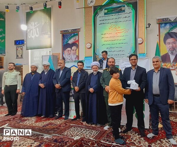 هفتمین اجلاس سراسری نماز دانش‌آموزی در شهر مهربان 