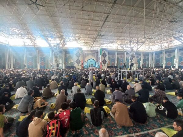 برگزاری اجتماع بزرگ حلقه صالحین در مصلی کرج 