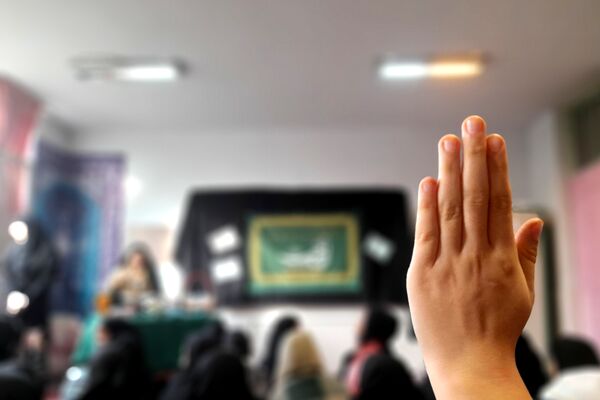 جشن روز مادر در مدارس شهید سرافراز و تربیت اسلامشهر