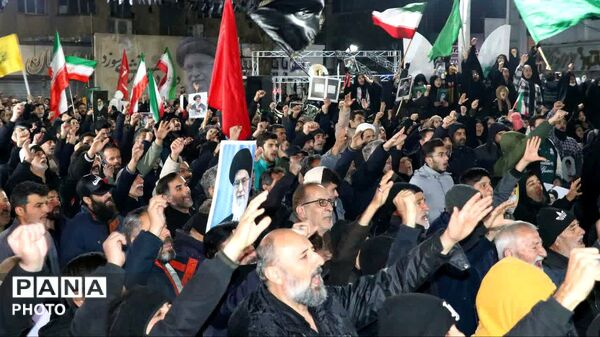 تجدید میثاق مردم شهرستان نظرآباد با سومین رهبر انقلاب