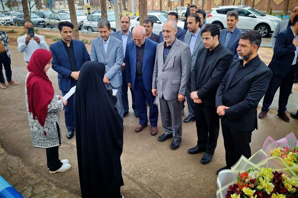 آیین کلنگ زنی صنایع پوشاک کیف و کفش در شهرک صنعتی کمشچه