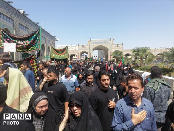 حرم مطهر رضوی در سوگ امام رئوف