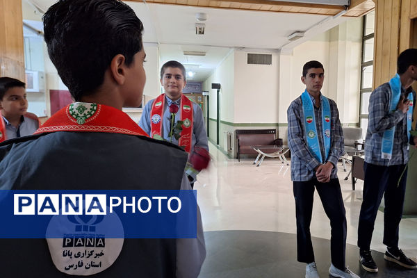 سنگ‌تمام دانش‌آموزان پیشتاز و خبرنگاران پانا برای فرهنگیان