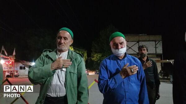 قرائت قرآن کریم در حسینیه شهدای شهر بار