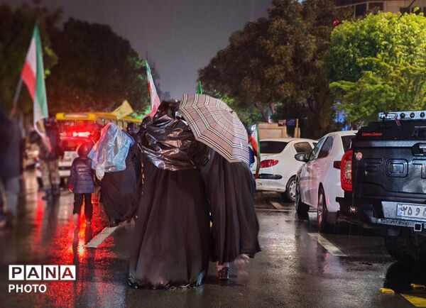 بیعت با امام زیر باران رحمت الهی