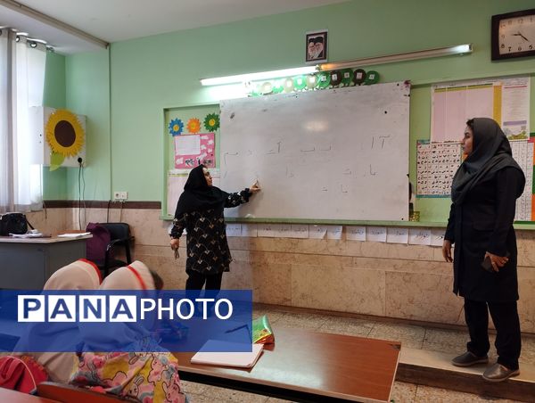 اجرای طرح حامی با حضور جهادی آموزگاران ملاردی  برای جبران ضعف درسی دانش آموزان ابتدایی 