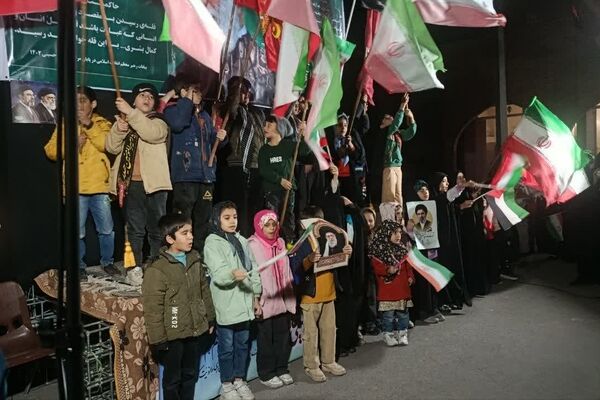 اجتماع شبانه نوجوانان مسجدی پردیسان قم