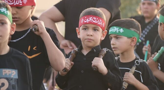 نوجوانان، پرچمداران عاشورا