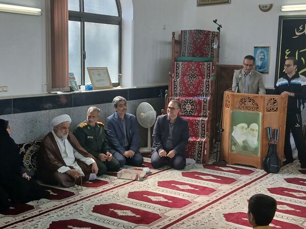 همایش کوهپیمایی کارکنان آموزش و پرورش گیلان 