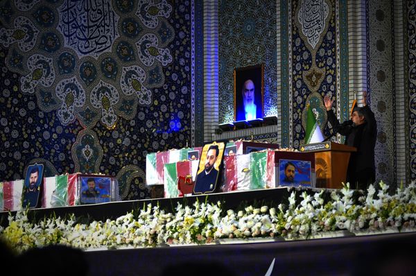 زیارت شهدای جمهور در حرم مطهر رضوی