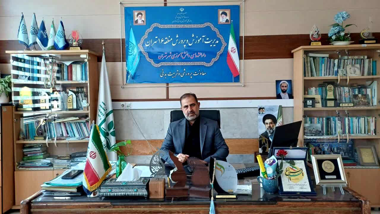 نماز در رشد فردی و اجتماعی دانش‌آموزان نقش بسزایی دارد