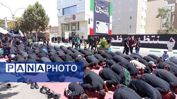 اقامه نماز ظهر عاشورا در کاشمر