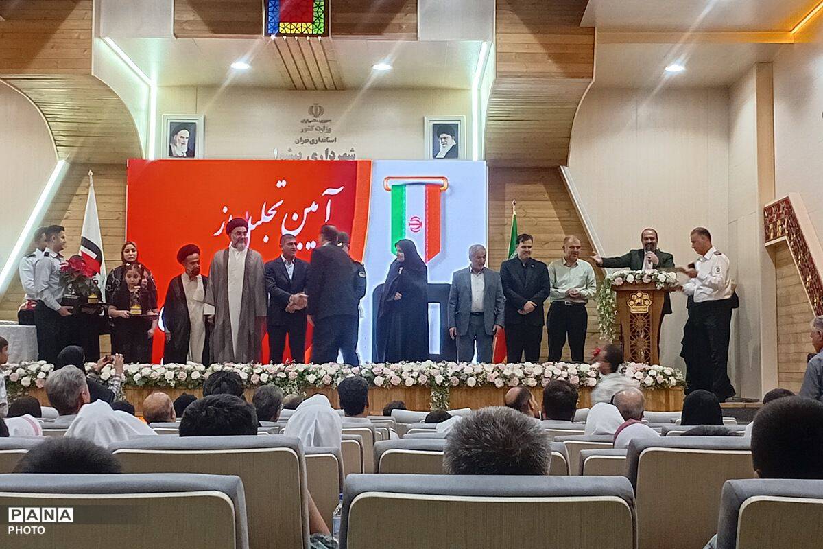 مشق ایثار در پیشوا؛ روز آتش نشان و ایمنی