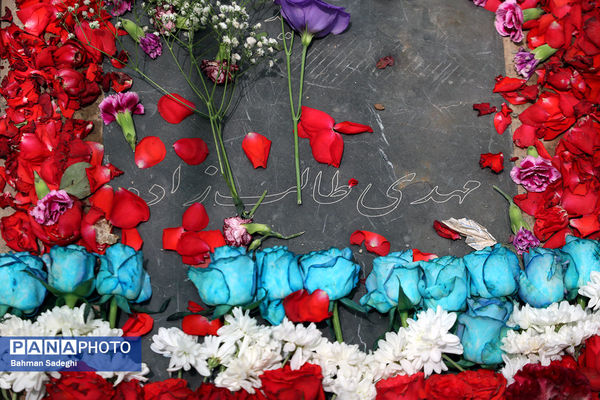 حال و هوای ظهر عاشورا در قطعه شهدای جنگ تحمیلی رژیم صهیونیستی