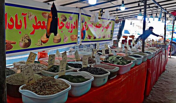 غرفه‌هایی رنگارنگ با حال و هوای نوروز