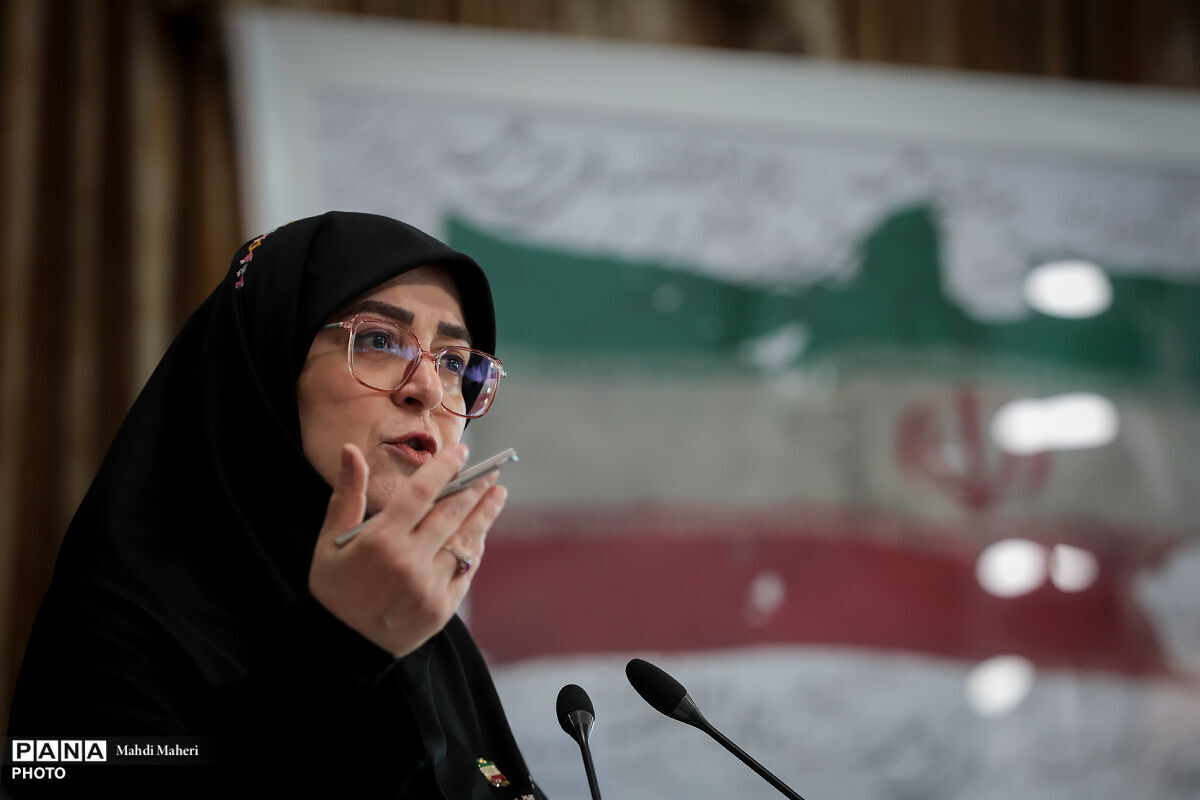 مهاجرانی: آذربایجان کتاب گشوده تاریخ ایران و مدرسه آزادگی و تمدن است