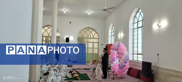 آیین جشن تکلیف دختران دانش‌آموز در جعفریه قم