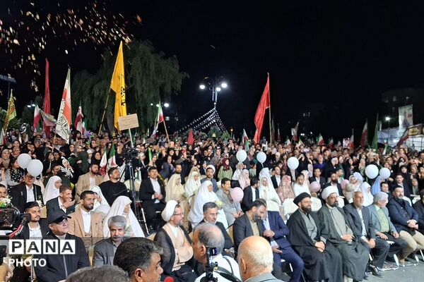 جشن ازدواج ساده ۴۷ زوج جوان؛ جلوه‌ای همانند پیوند آسمانی