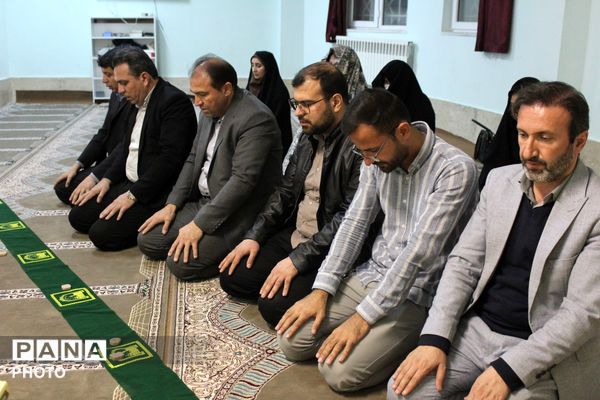 شب‌های دبیرستان  نسیبه در رمضان؛ تلفیق نور قرآن و شور افطاری