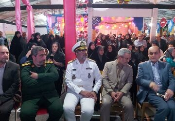 ۸۰۰۰ ستاره بر تارک ایران،کنگره‌ای به وسعت تاریخ، به بلندای ایثار