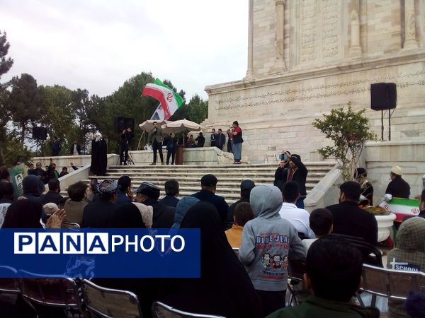 اجتماع عظیم یاوران حضرت مهدی(ع) در مشهد