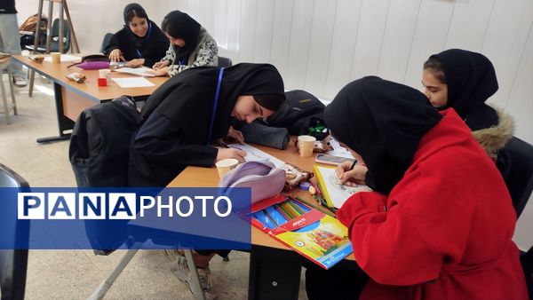 گردهمایی دانش‌آموزان هنرمند کبودرآهنگ در قالب «پرسش مهر»