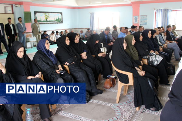 مراسم تودیع و معارفه رئیس جدید آموزش و پرورش بندپی شرقی