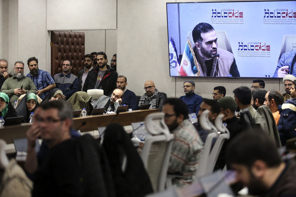 برگزاری کارگاه سومین رویداد بین‌المللی «کارتون، کاریکاتور و پوستر هولوساید» در قم