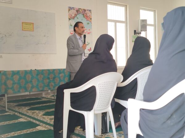 برگزاری کارگاه آموزش خانواده در کاشمر