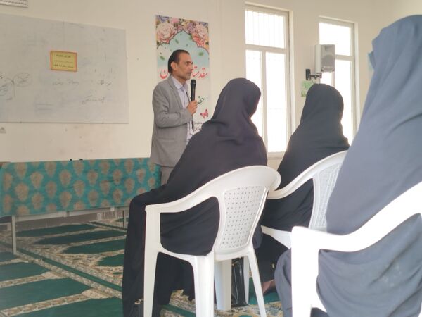 برگزاری کارگاه آموزش خانواده در کاشمر