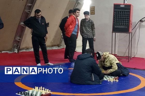 برگزاری مسابقات شطرنج دانش‌آموزی در بهارستان ۲