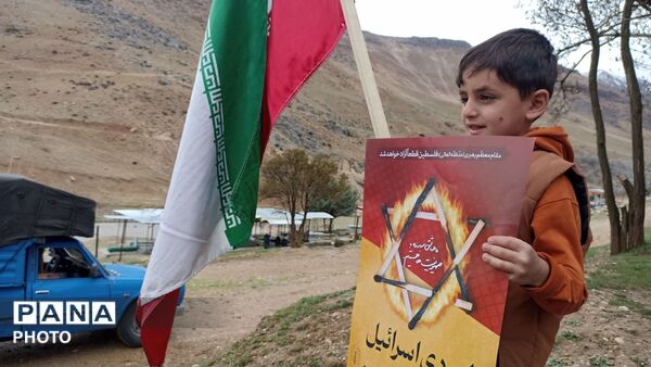 راهپیمایی روزقدس در شهر کاج 
